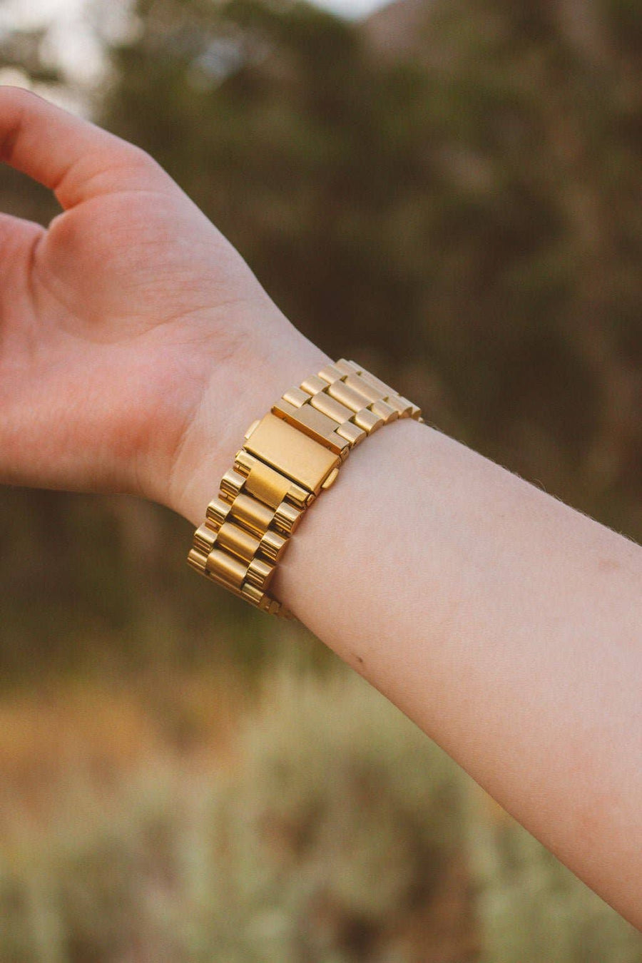 Essential Gold Apple Watch Band