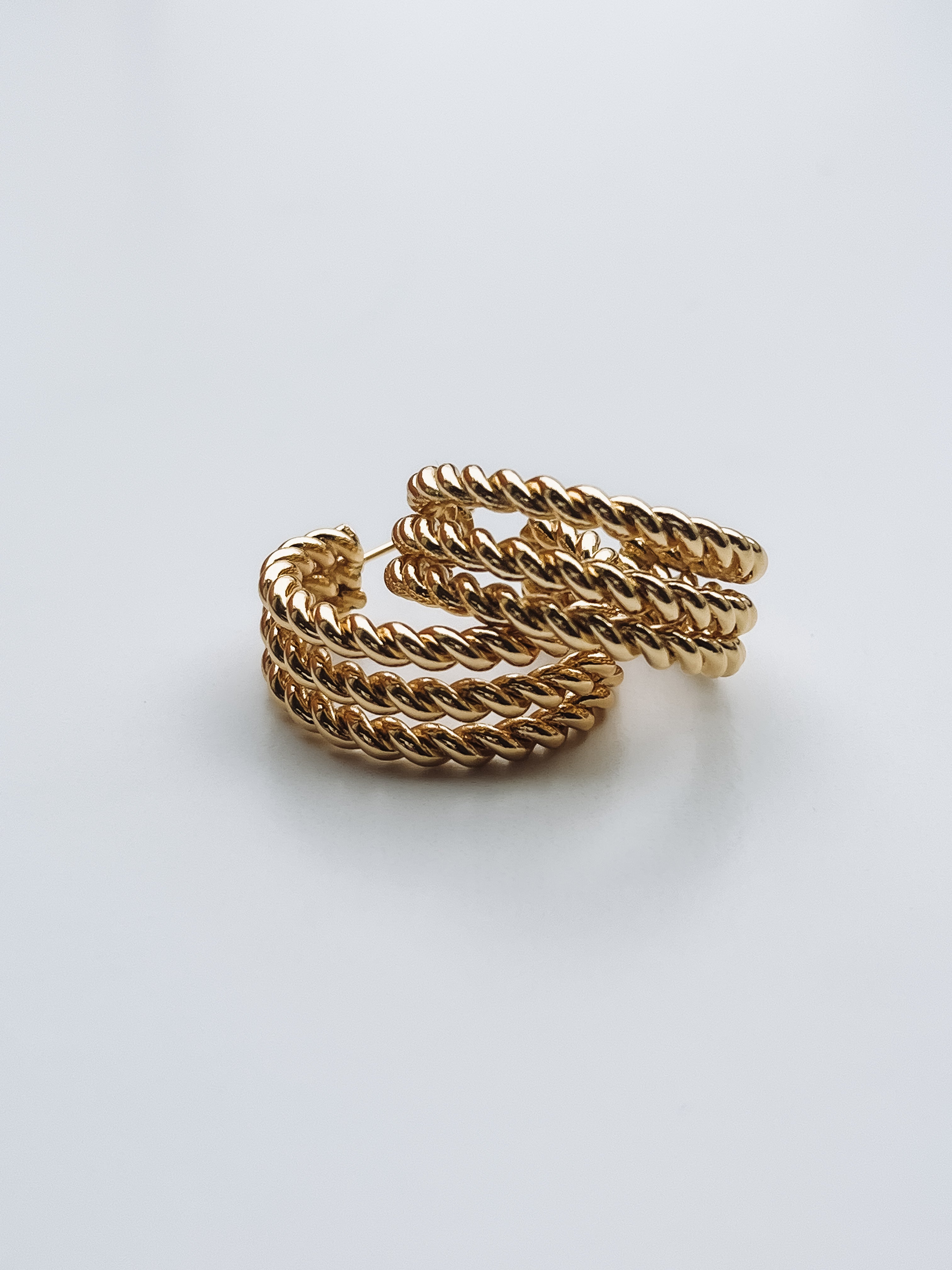 gold hoops 