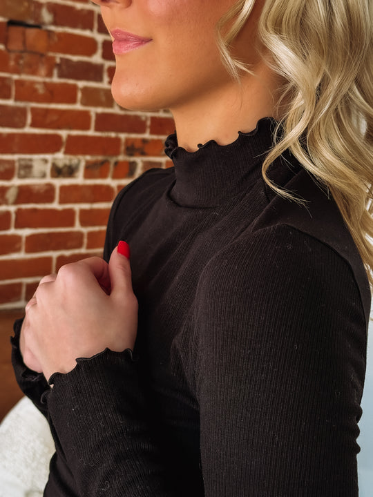 Long Sleeve Mock Neck