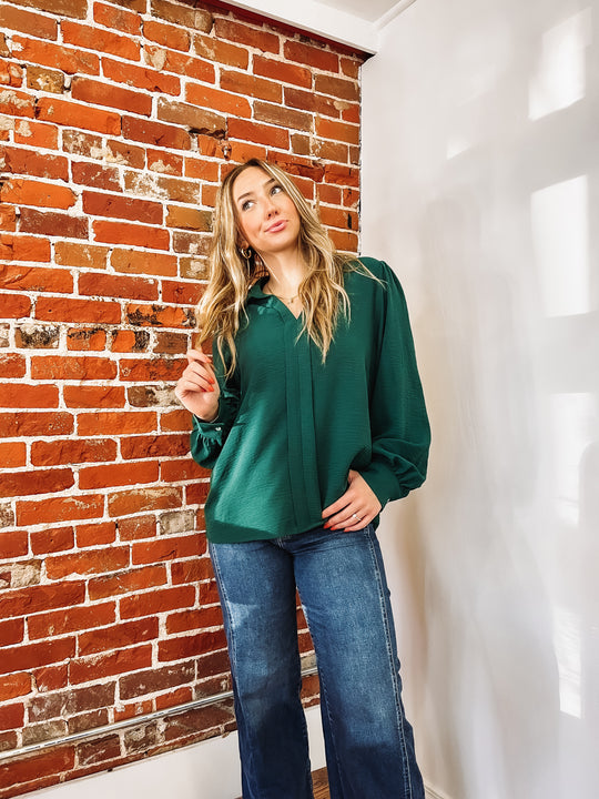 Hunter green collared long sleeve blouse