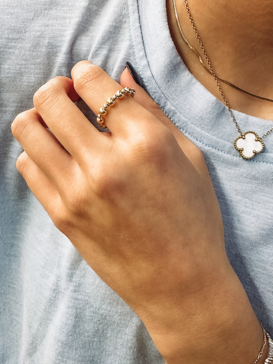 ball stretchy beaded ring